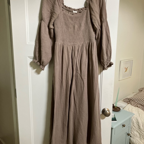 Neuflora Marlow Dress Size Medium - Picture 2 of 7